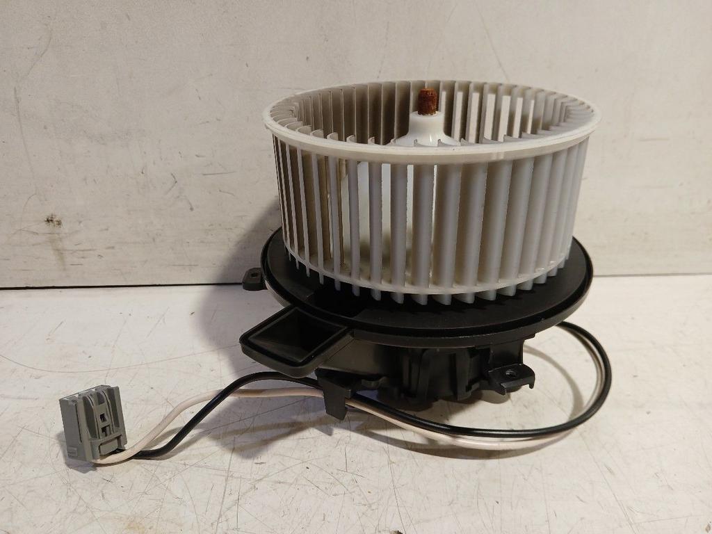 Kachel ventilator motor Opel Insignia, Onderdelen@venauto.nl, Van der Ven Autorecycling B.V., Gebruikt, Ettenseweg 76, 4706 PB Roosendaal, The Netherlands
