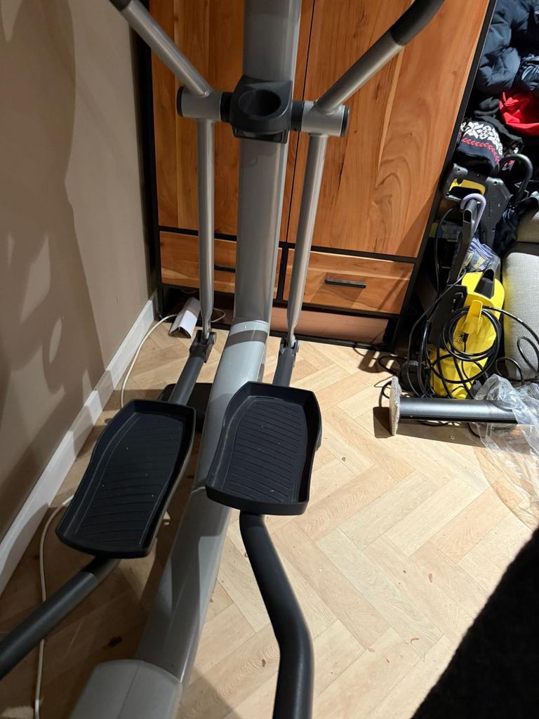 Technogym Proforma Crosstrainer - Zeer Goede Staat, Ophalen, Zo goed als nieuw, Crosstrainer, Metaal