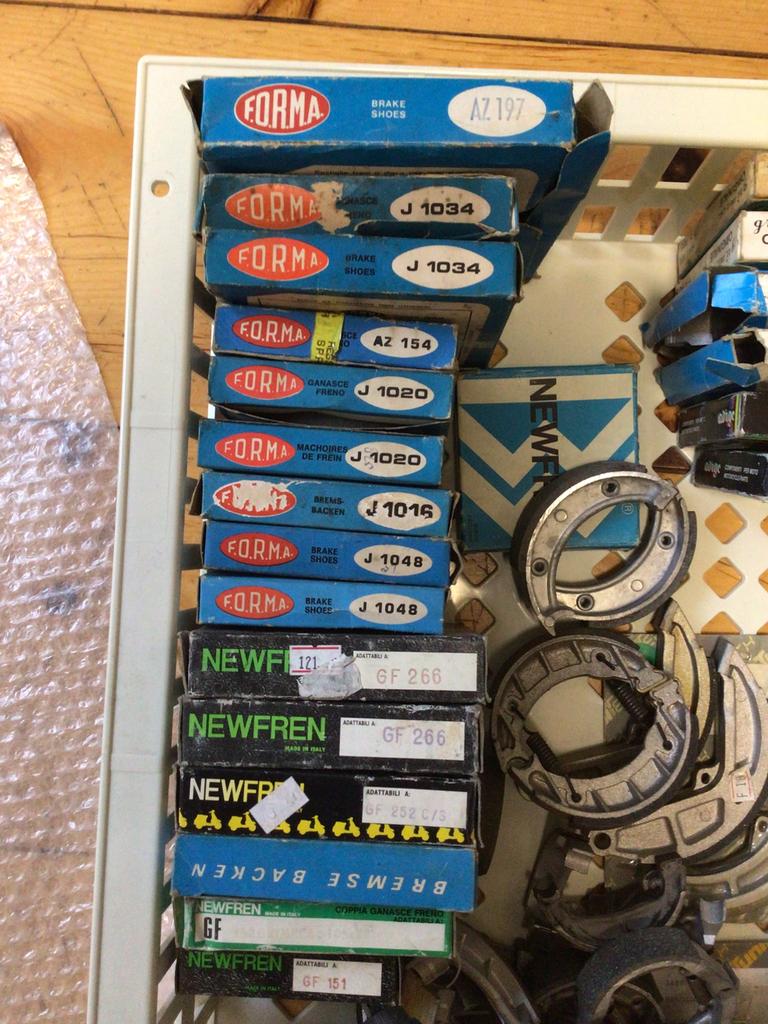Remschoenen voor oldtimer brommer Grimeca Vespa Tomos, Fietsen en Brommers, Ophalen of Verzenden, Nieuw, Overige typen, Overige merken