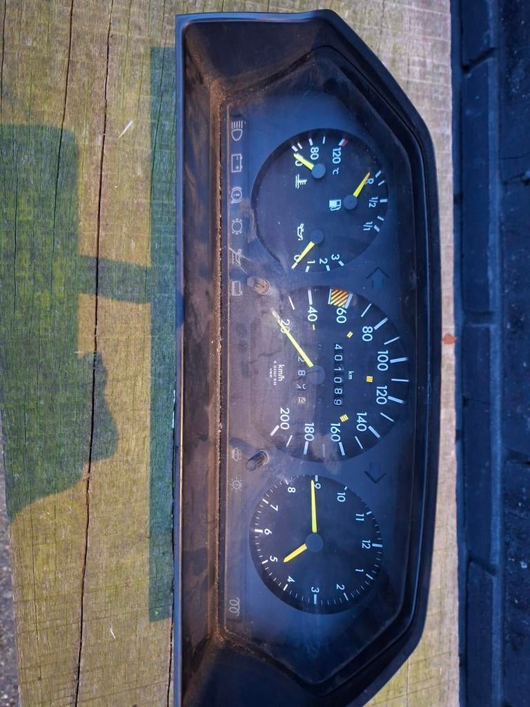 Originele tellerklok voor Mercedes-Benz W 124, Ophalen of Verzenden, Mercedes-Benz