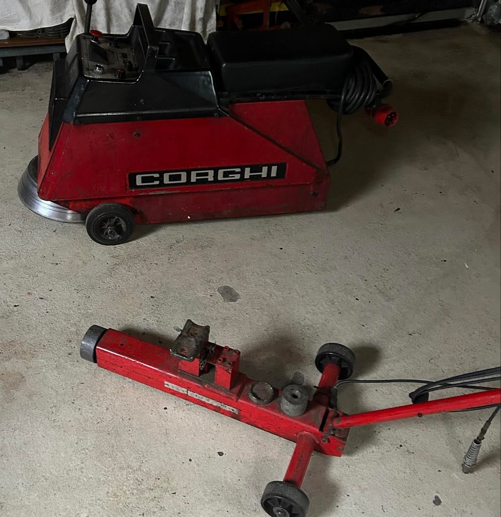 Corghi EF10 P Wielenbalanceer, Ophalen, Gebruikt