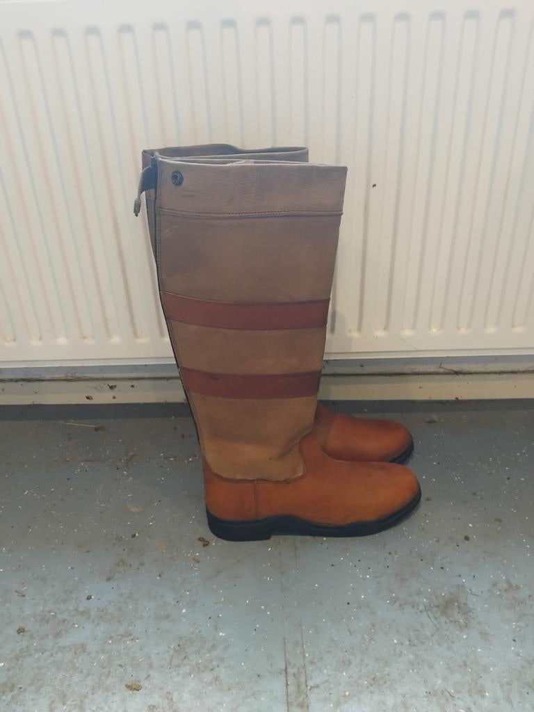 Nieuwe Laarzen Maat 44, Kleding | Dames, Schoenen, Pfif, Ophalen of Verzenden, Nieuw, Hoge laarzen