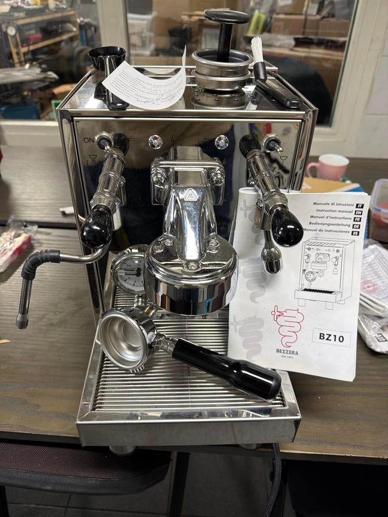 Bezzera BZ10 voor onderlen, 10 kopjes of meer, Koffiemachine, Gemalen koffie, Ophalen of Verzenden