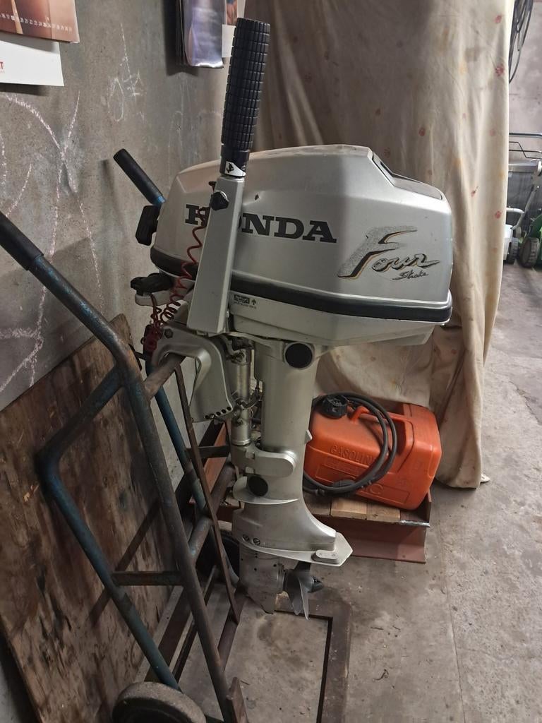 Honda BF5A, Ophalen, Benzine, 5 tot 10 pk