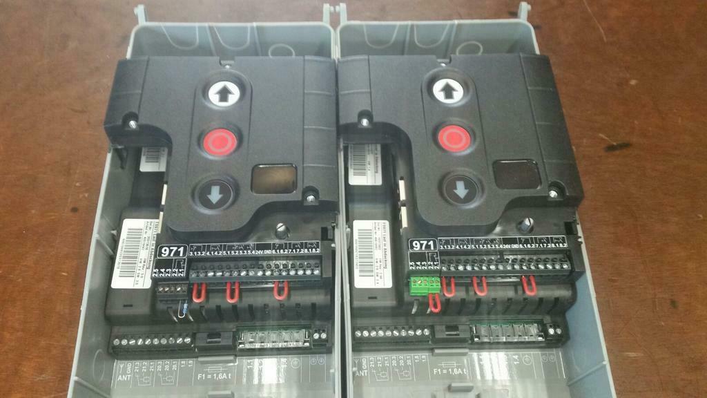 TS 970 & TS 971 Nu voor € 395,- Overheaddeuren-Garagedeuren, Ophalen, Nieuw