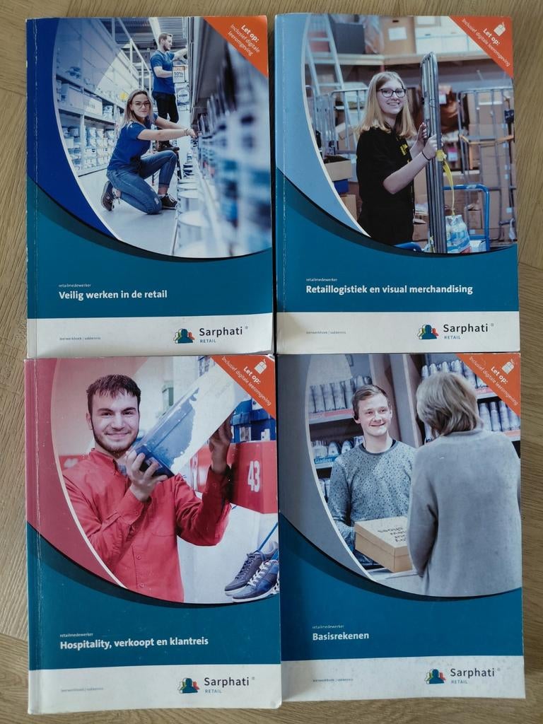 Schoolboeken Retail Niveau 2 BBL, Boeken, Schoolboeken, Overige vakken, Ophalen of Verzenden, Zo goed als nieuw, Sarphati Retail