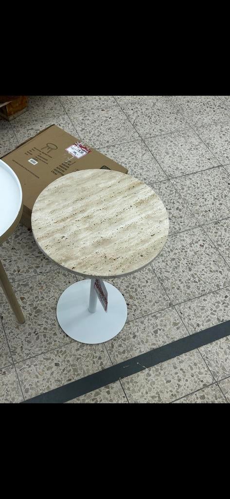 (Gezocht) Kwantum Marmer bijzettafel - Drenthe/Groningen, Huis en Inrichting, Tafels | Bijzettafels, Ophalen, Minder dan 55 cm