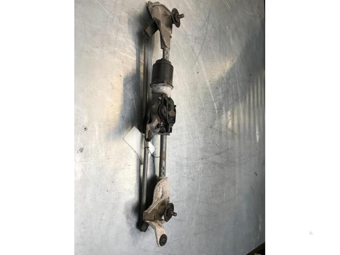 Ruitenwismotor + Mechaniek van een Nissan Navara, Auto-onderdelen, Ruiten en Toebehoren, Nissan, Gebruikt, 3 maanden garantie