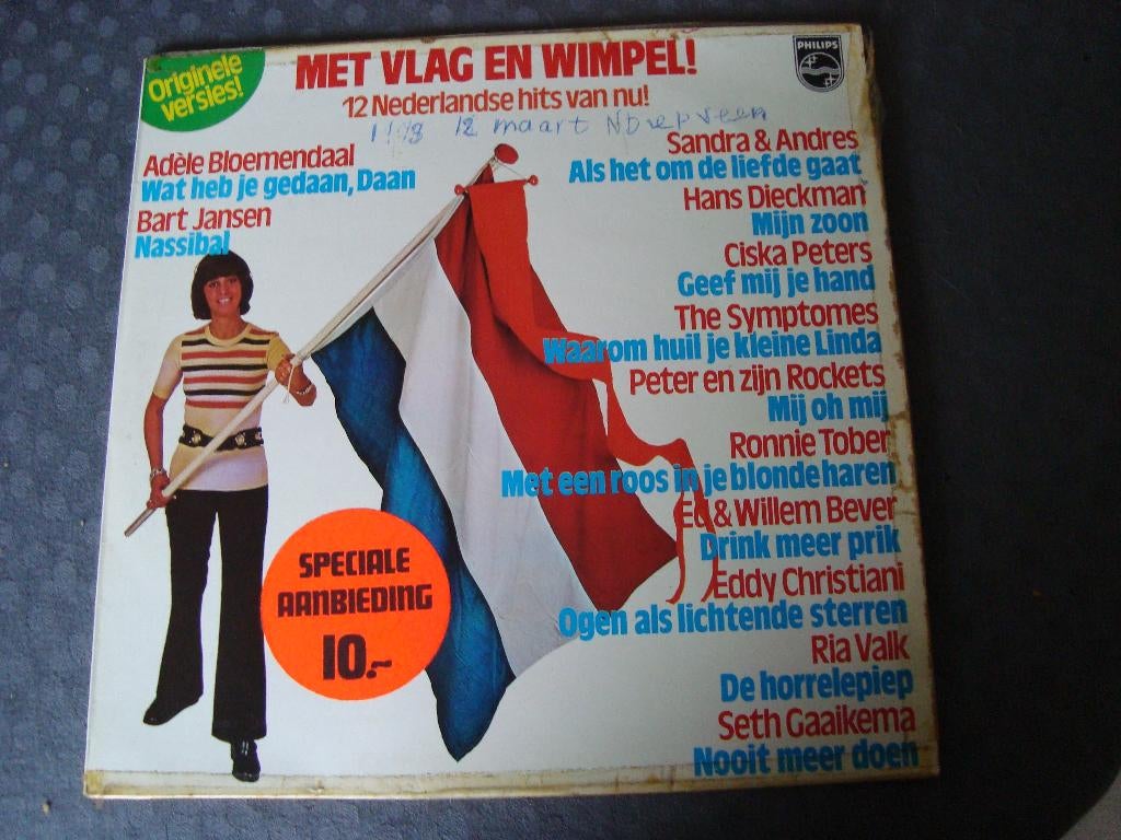 Met vlag en wimpel 12 nederlandse hits van nu!, Ophalen of Verzenden, Zo goed als nieuw, 12 inch, Levenslied of Smartlap