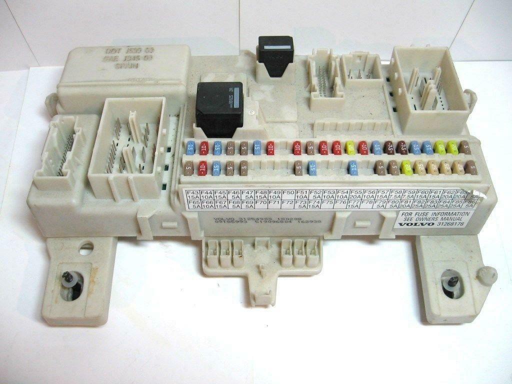 Volvo V50 C30 S40 C70 CEM KVM C326 modules herprogrammeren, Ophalen of Verzenden, Gebruikt, Volvo