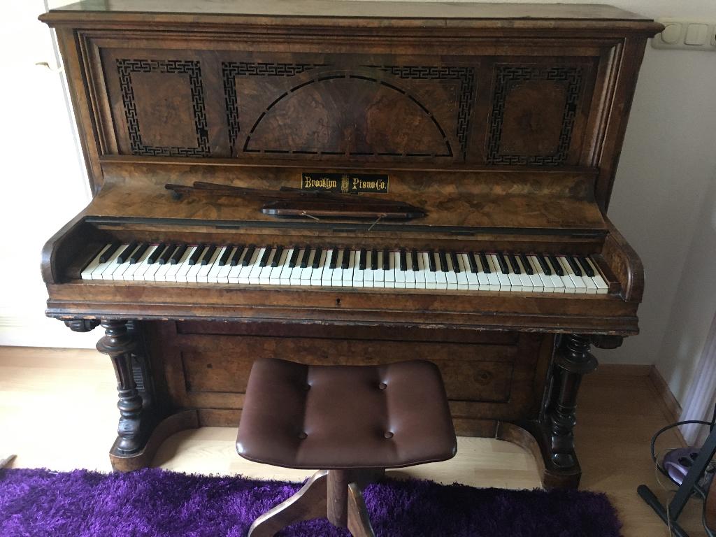 Piano, Muziek en Instrumenten, Piano's, Ophalen, Gebruikt, Bruin, Piano