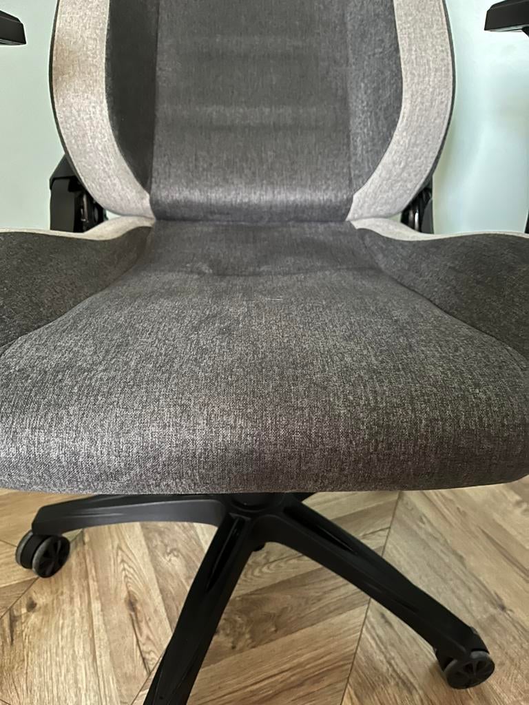 Corsair gaming chair, Ophalen, Zo goed als nieuw, Zwart
