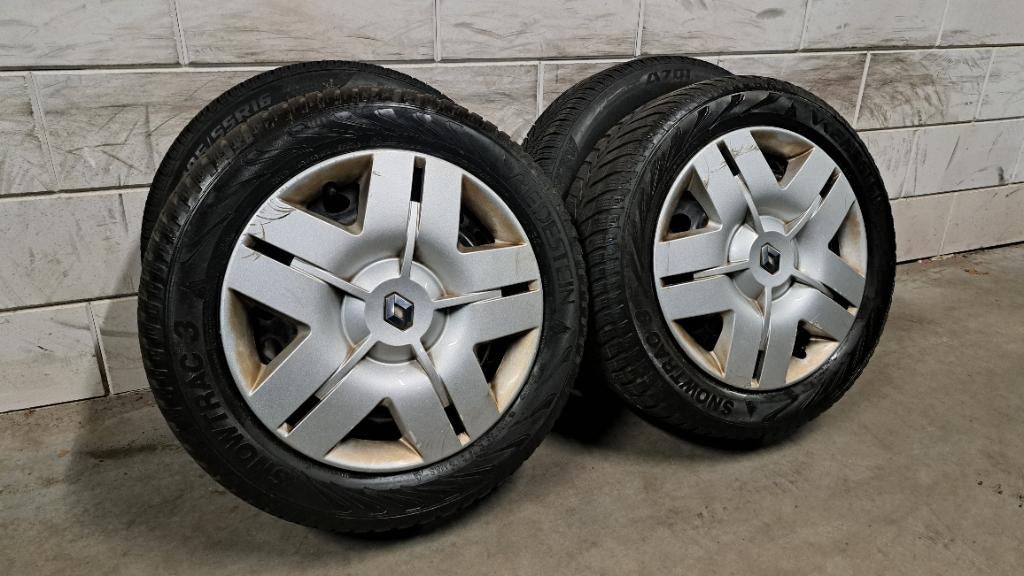 Winterbanden Megane Scenic Laguna Citan Duster 205/55/16, Gebruikt, 16 inch, Banden en Velgen, Personenwagen