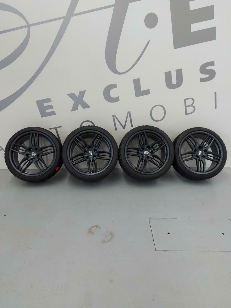 Set 17: Porsche 911 997 winterbanden 20 inch, Ophalen, Banden en Velgen, Winterbanden, Personenwagen