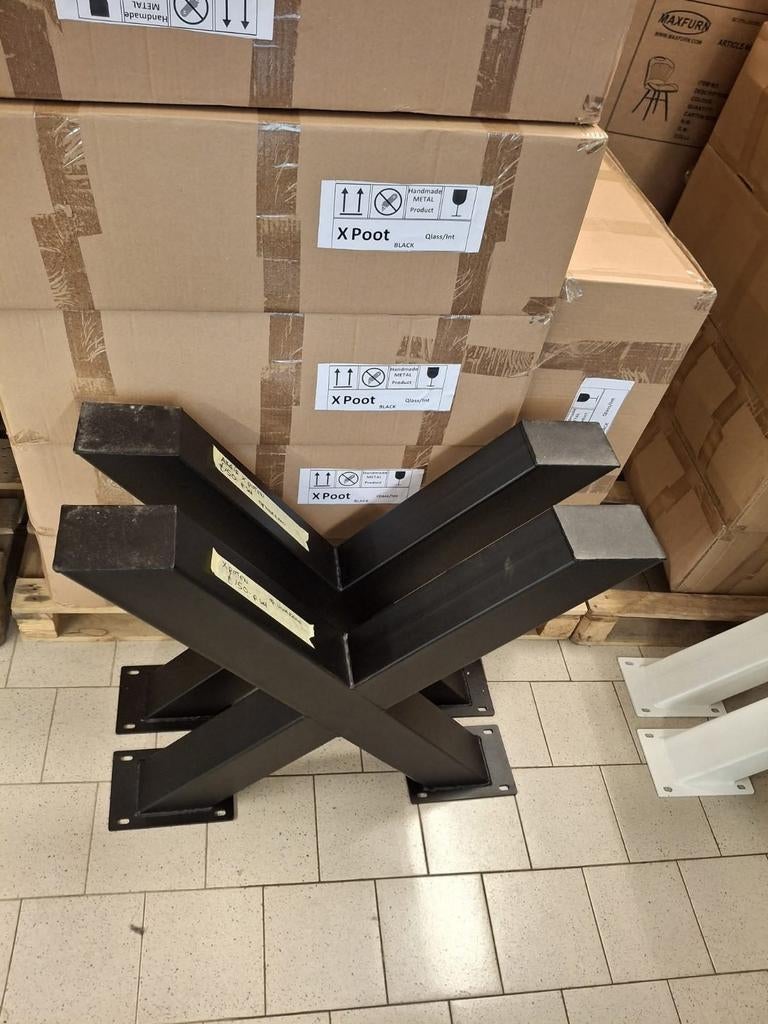 MOET WEG Partij 50 sets Tafelpoten X-model, Ophalen, Tafelpoot, Minder dan 50 cm, 50 tot 100 cm