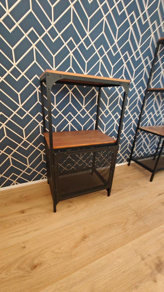 Kastje Ikea Fjällbo, Huis en Inrichting, Ophalen, Zo goed als nieuw