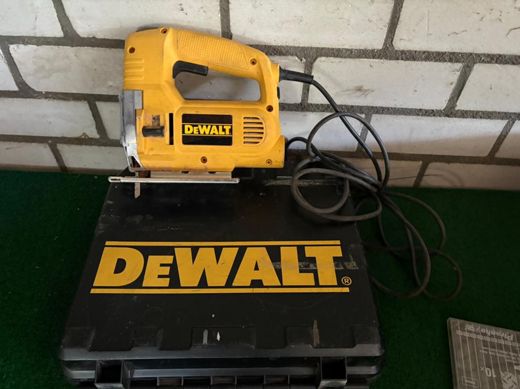 DeWalt decoupeerzaag, Ophalen of Verzenden, Gebruikt
