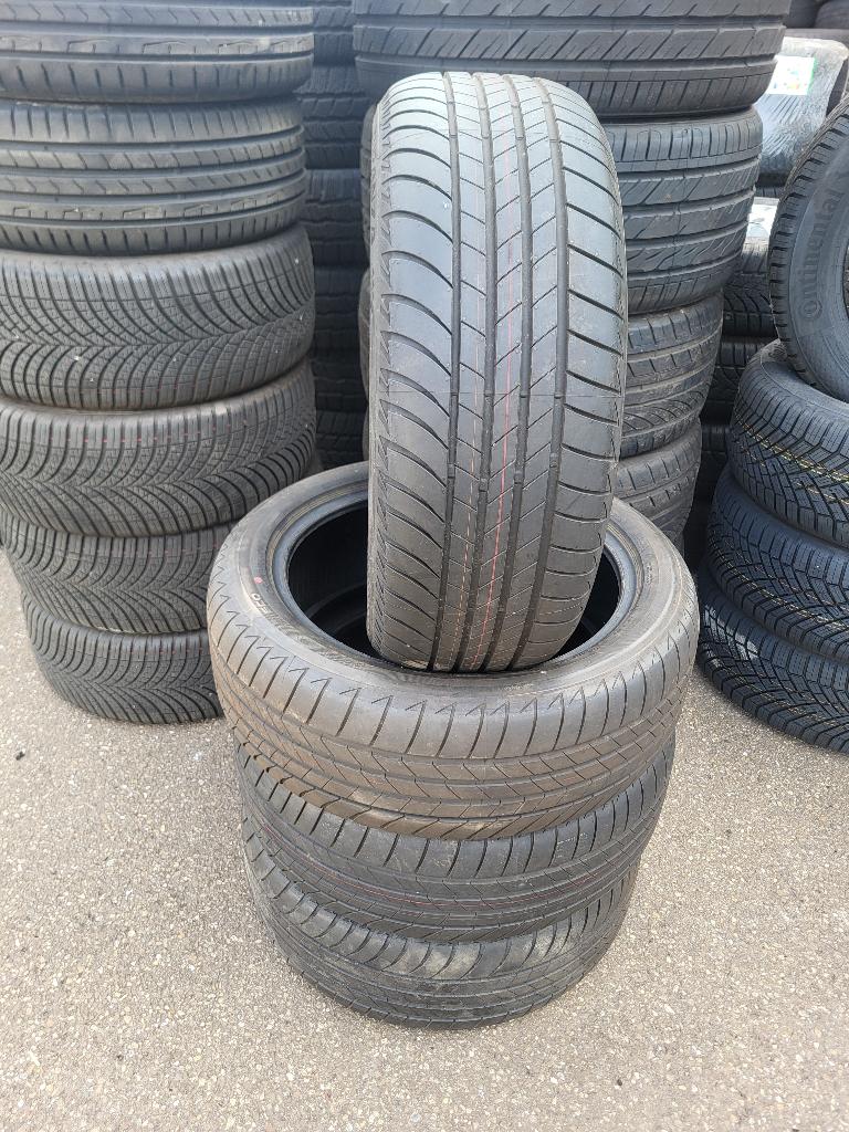 4 x 215/50/18 Bridgestone Turanza Eco NIEUW 400,- ALL IN!, Auto-onderdelen, Banden en Velgen, Band(en), Zomerbanden, 18 inch, 215 mm