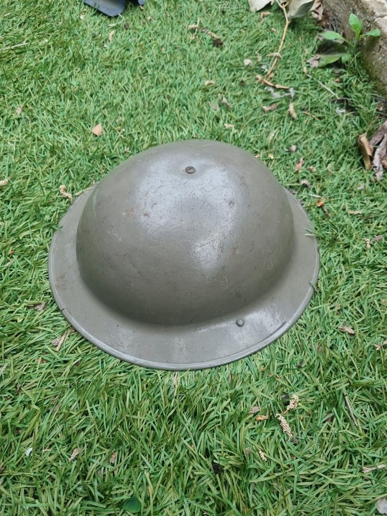 Engelse helm wo2, Ophalen of Verzenden, Landmacht, Engeland, Helm of Baret