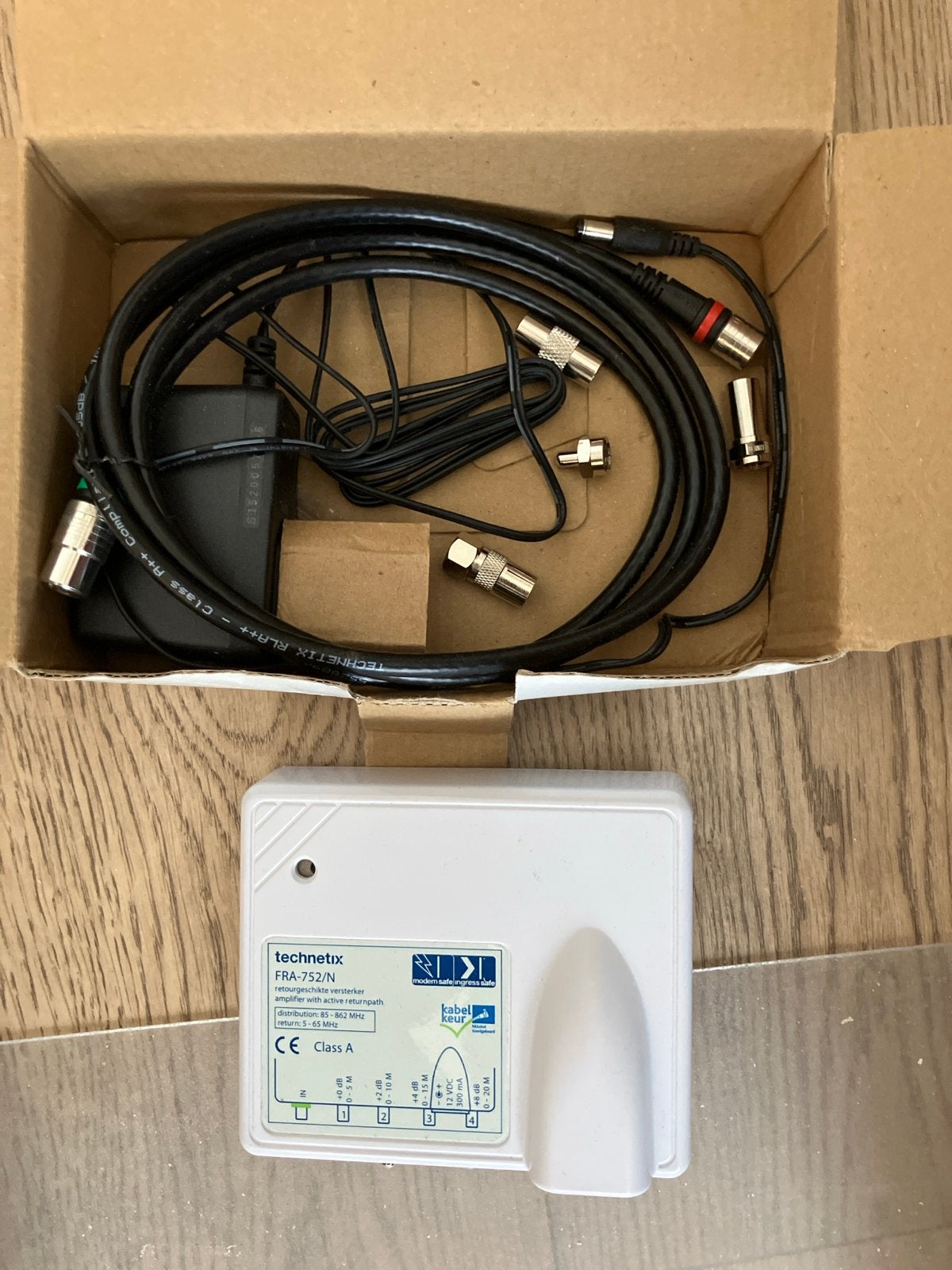 Technetix FRA-752/N coax signaal versterker, Ophalen of Verzenden, Nieuw, Overige merken