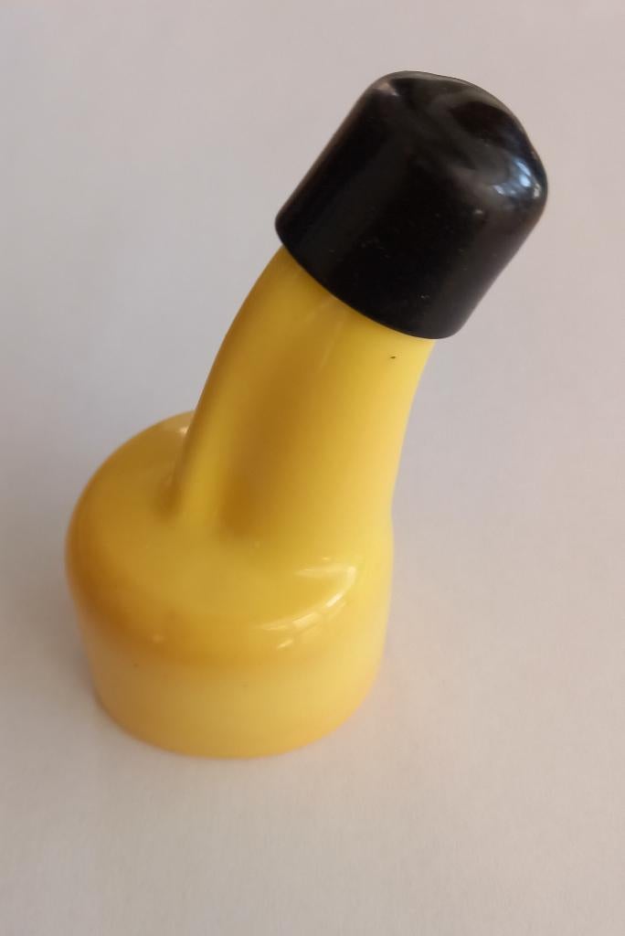 melk schenktuit of - schenkdop, Geel, Ophalen of Verzenden, Overige merken, Overige typen