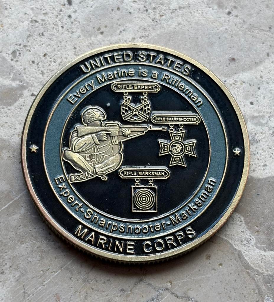 US Marine Corps expert sharpshooter marksman coin, Verzamelen, Ophalen, Marine, Amerika, Embleem of Badge