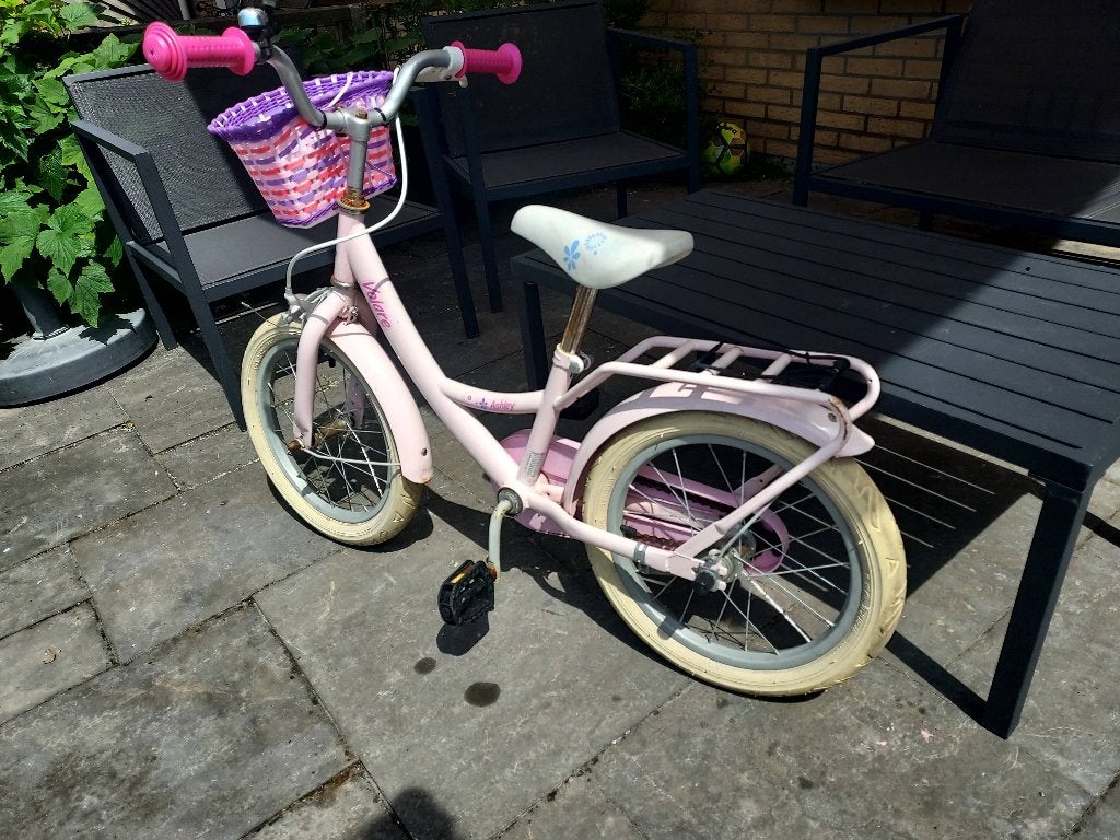 Fiets 16 inch, Fietsen en Brommers, Fietsen | Meisjes, Ophalen, Terugtraprem, Gebruikt, Volare