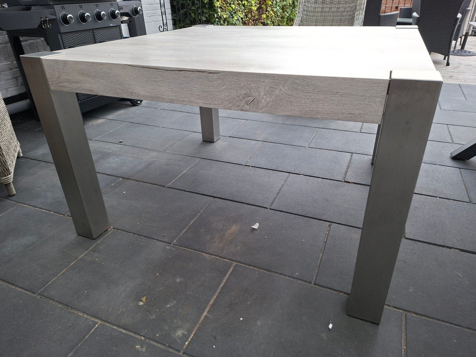 Vierkante tafel met RVS onderstel - 124.5x124.5x75 cm, Huis en Inrichting, Tafels | Eettafels, Gebruikt, Vierkant, Vier personen