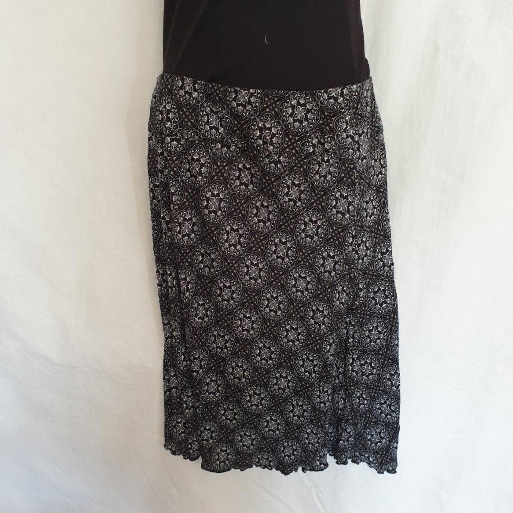 Leuke zwart witte stretch rok. Mt M, Kleding | Dames, Maat 38/40 (M), ., Zwart, Ophalen of Verzenden