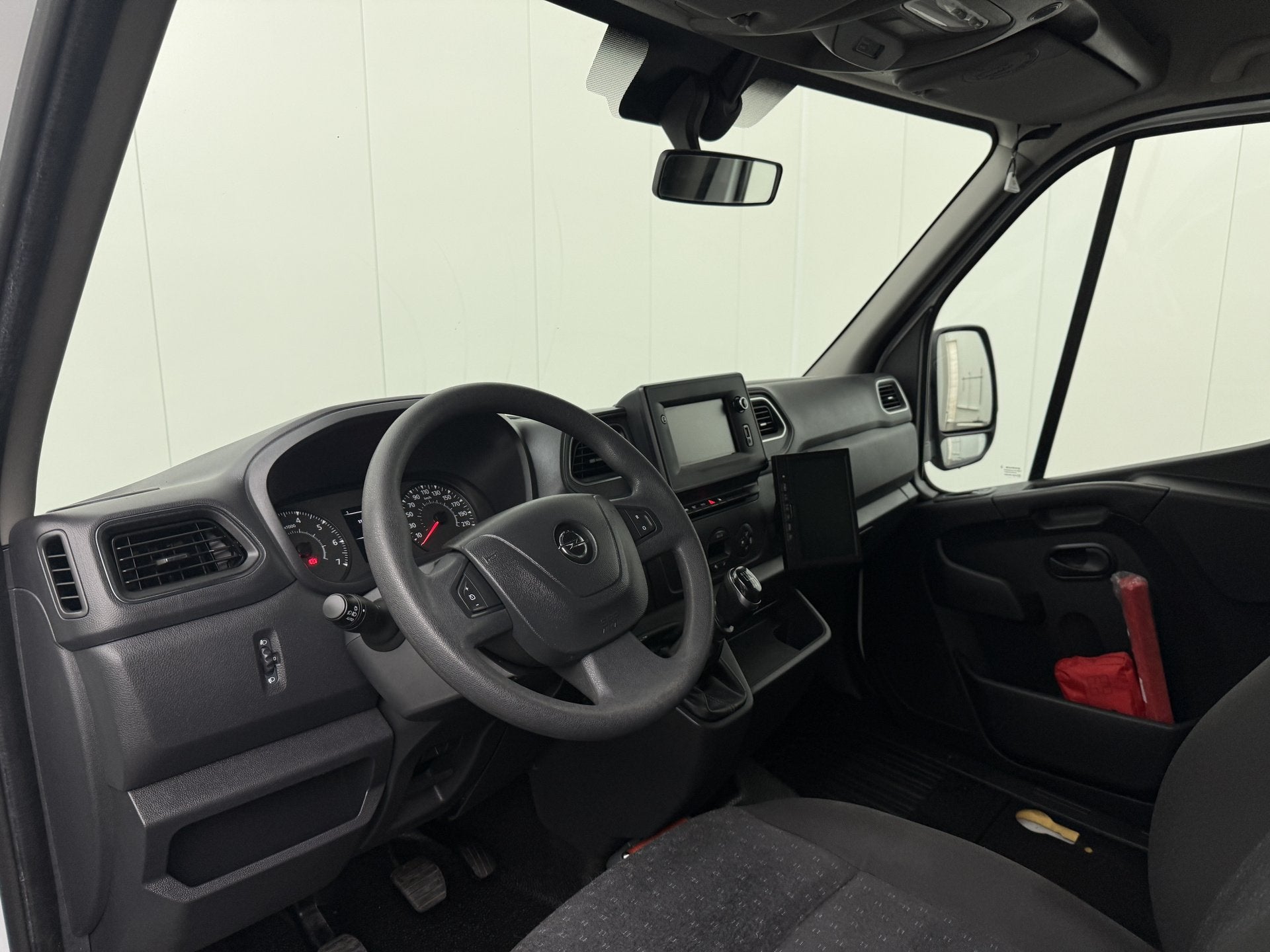 Opel Movano 2.3Turbo 150PK Bakwagen+Laadklep | 1080Kg Laadve, Voorwielaandrijving, Gebruikt, 4 cilinders, 150 pk