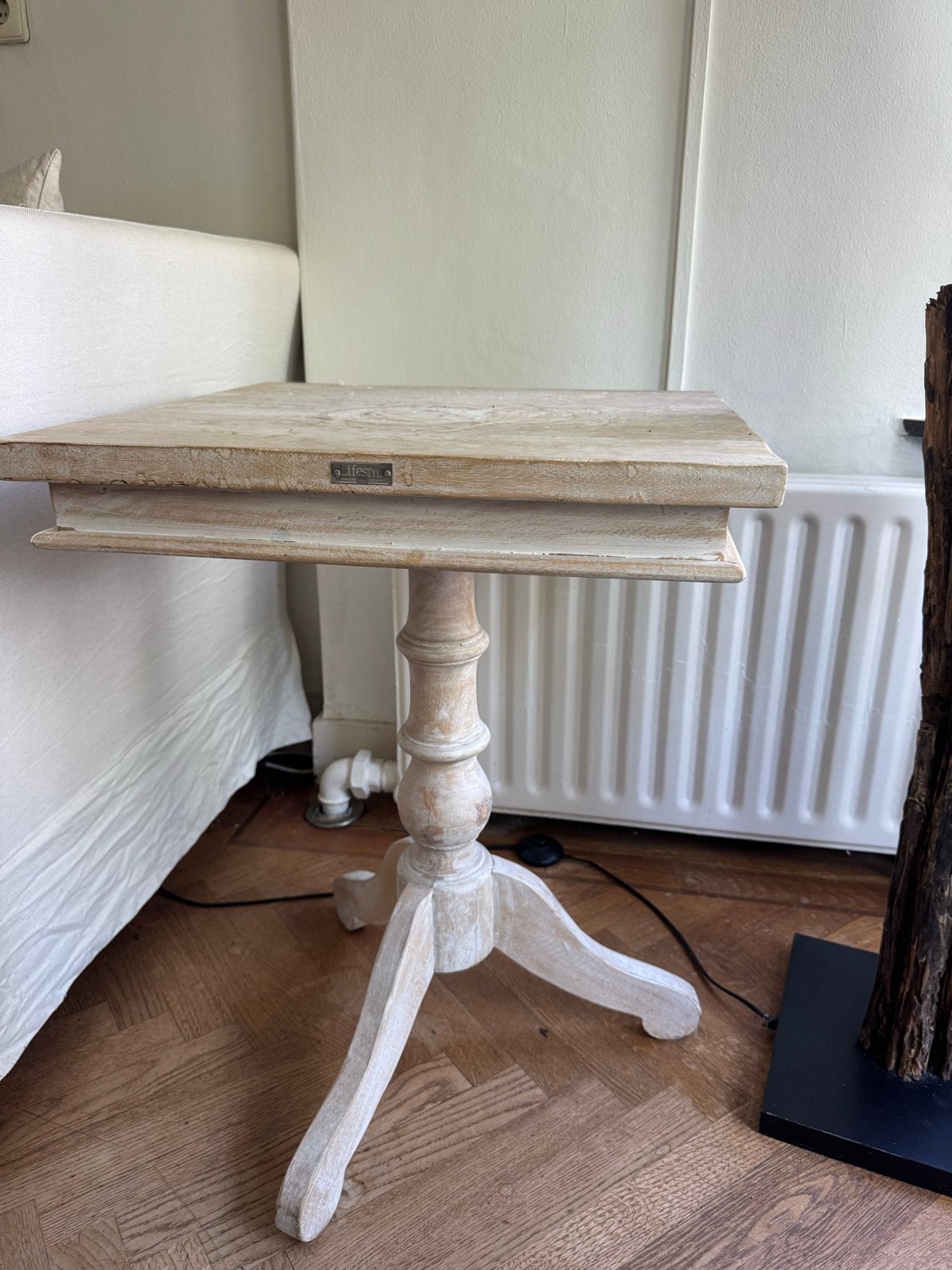 Houten bijzettafel Lifestyle Home Collection 50x50x69 cm, Huis en Inrichting, Tafels | Bijzettafels, Ophalen, Minder dan 55 cm
