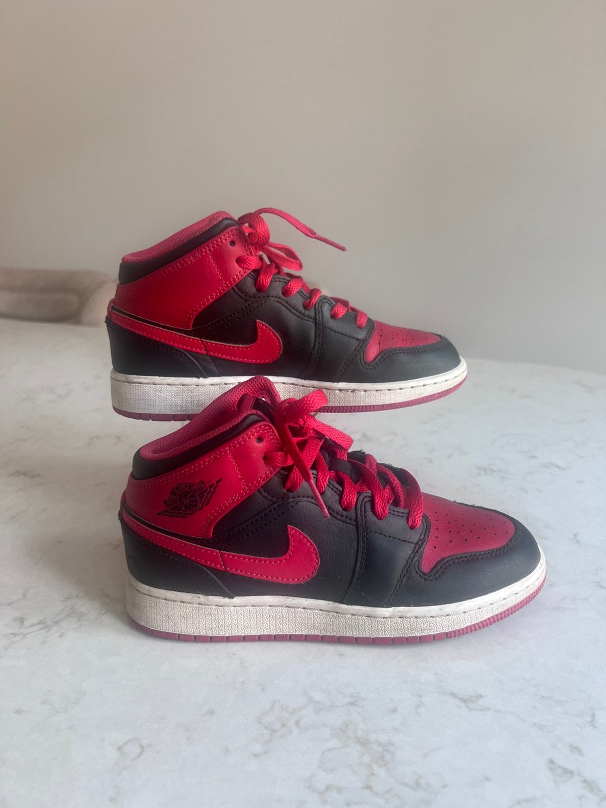 Nike Air Jordan 1 mid maat 35.5, Gebruikt, Jongen of Meisje, Schoenen, Ophalen of Verzenden