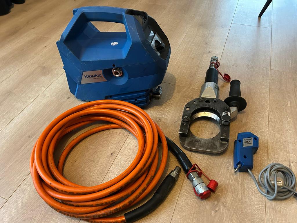 Klauke AHP 700L hydraulische pomp met kabelschaar, Ophalen of Verzenden