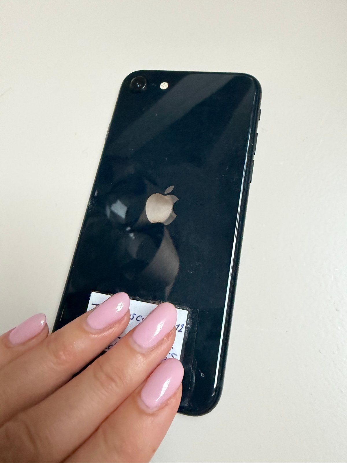 iPhone SE (2020) Zwart blauw 64GB - Zo goed als nieuw, Telecommunicatie, Mobiele telefoons | Apple iPhone, Ophalen, Zwart, Zo goed als nieuw