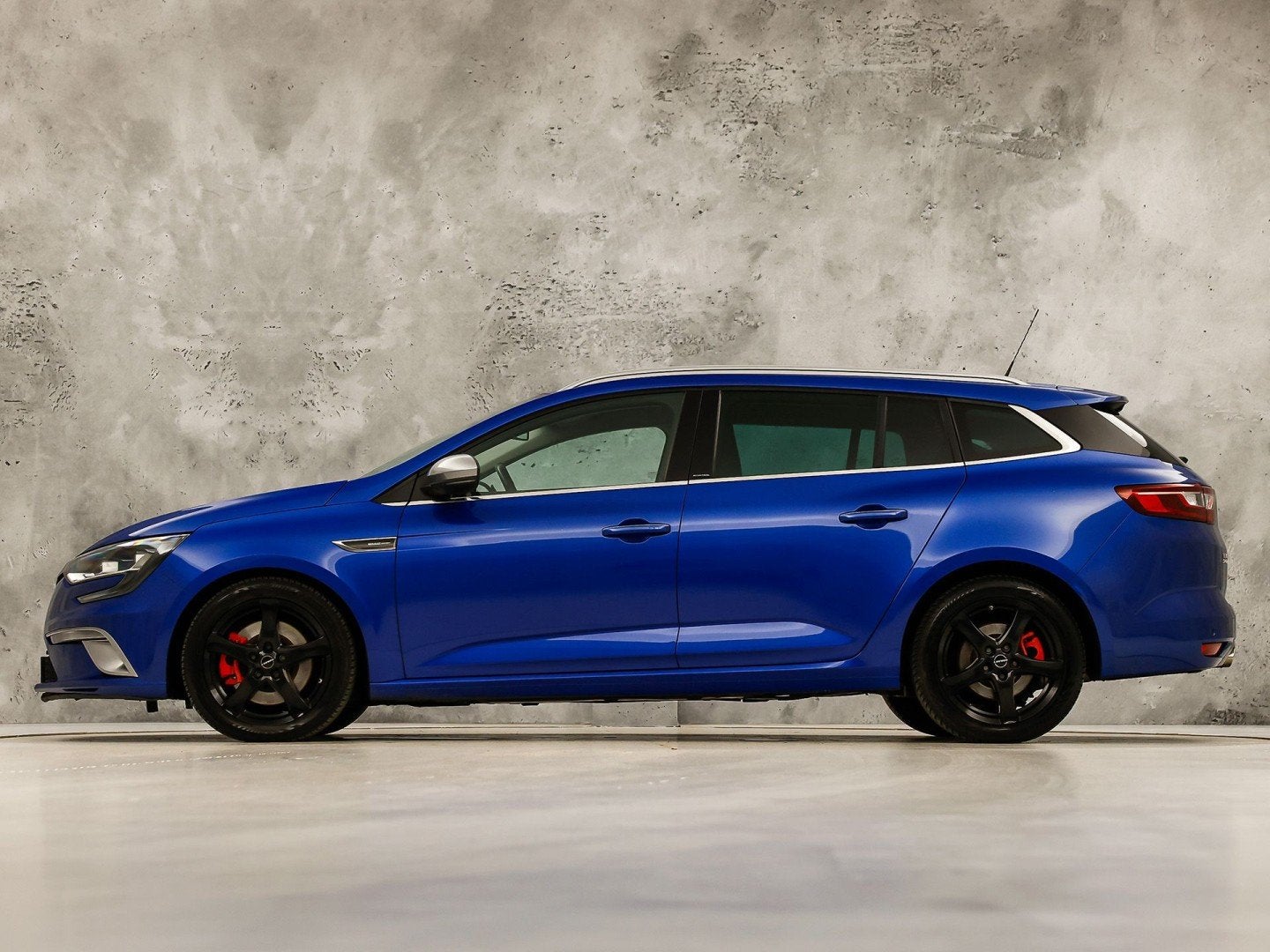 Renault Mégane Estate 1.6 TCe GT 205Pk Automaat (VIRTUAL CO, Auto's, 12 maanden, 1618 cc, Gebruikt, 4 cilinders