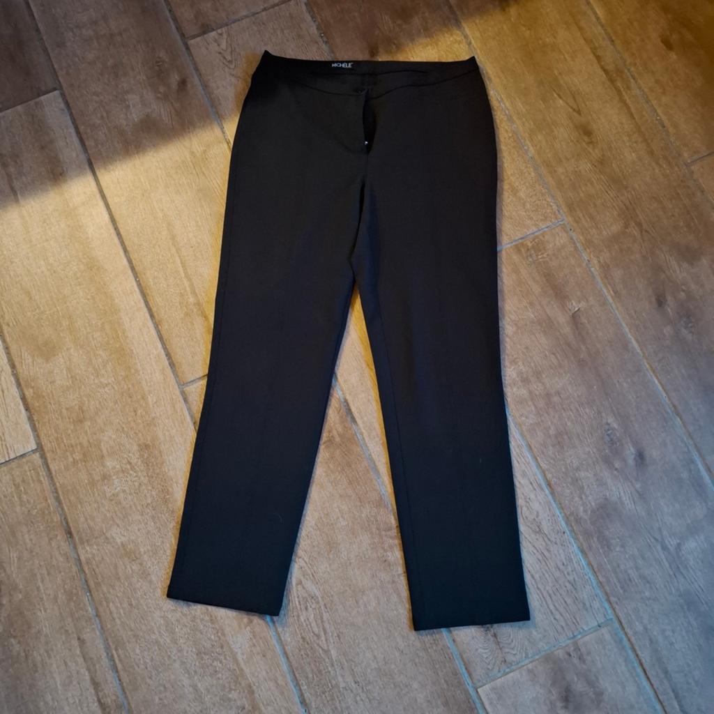 Broek zwart, Maat 38/40 (M), Zwart, Ophalen of Verzenden, Zo goed als nieuw