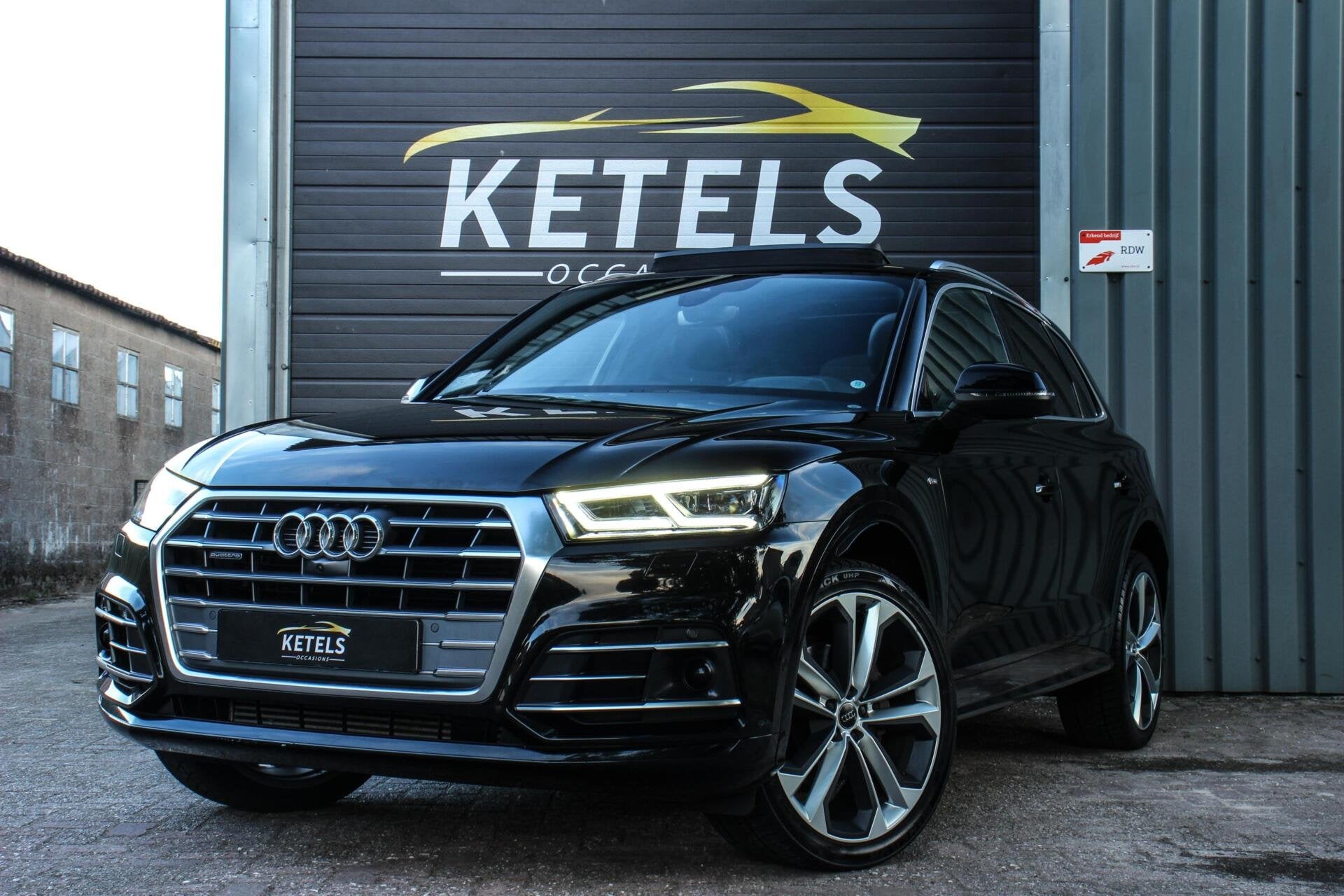 Audi Q5 2.0 TFSI quattro S-line B&O, PANO, 360, HUD, ACC, VO, Auto's, Automaat, 15 km/l, Gebruikt, 4 cilinders