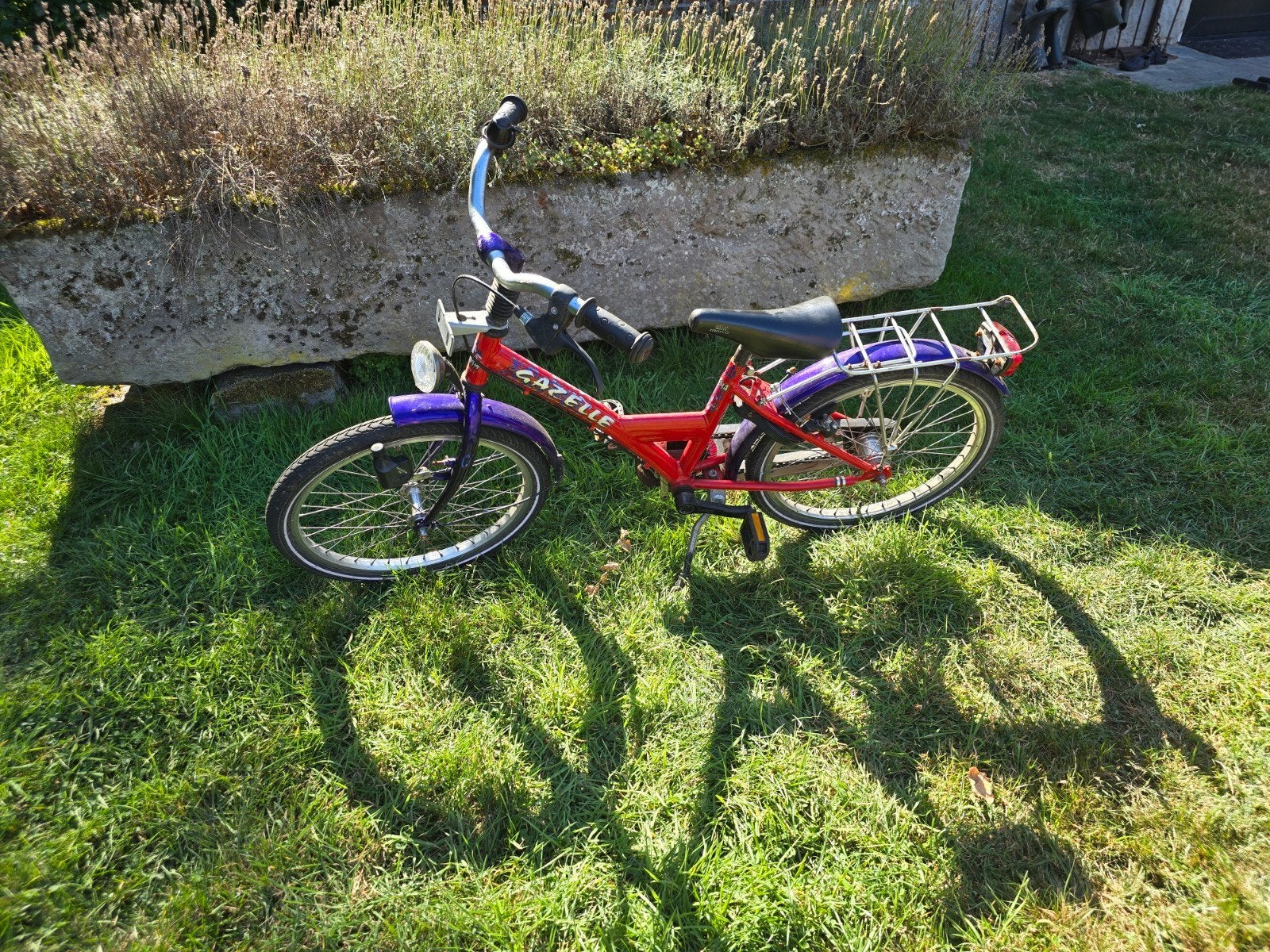 Gazelle kinderfiets 20 inch - rood/paars, Fietsen en Brommers, Fietsen | Kinderfietsjes, Terugtraprem, Ophalen of Verzenden, Gazelle