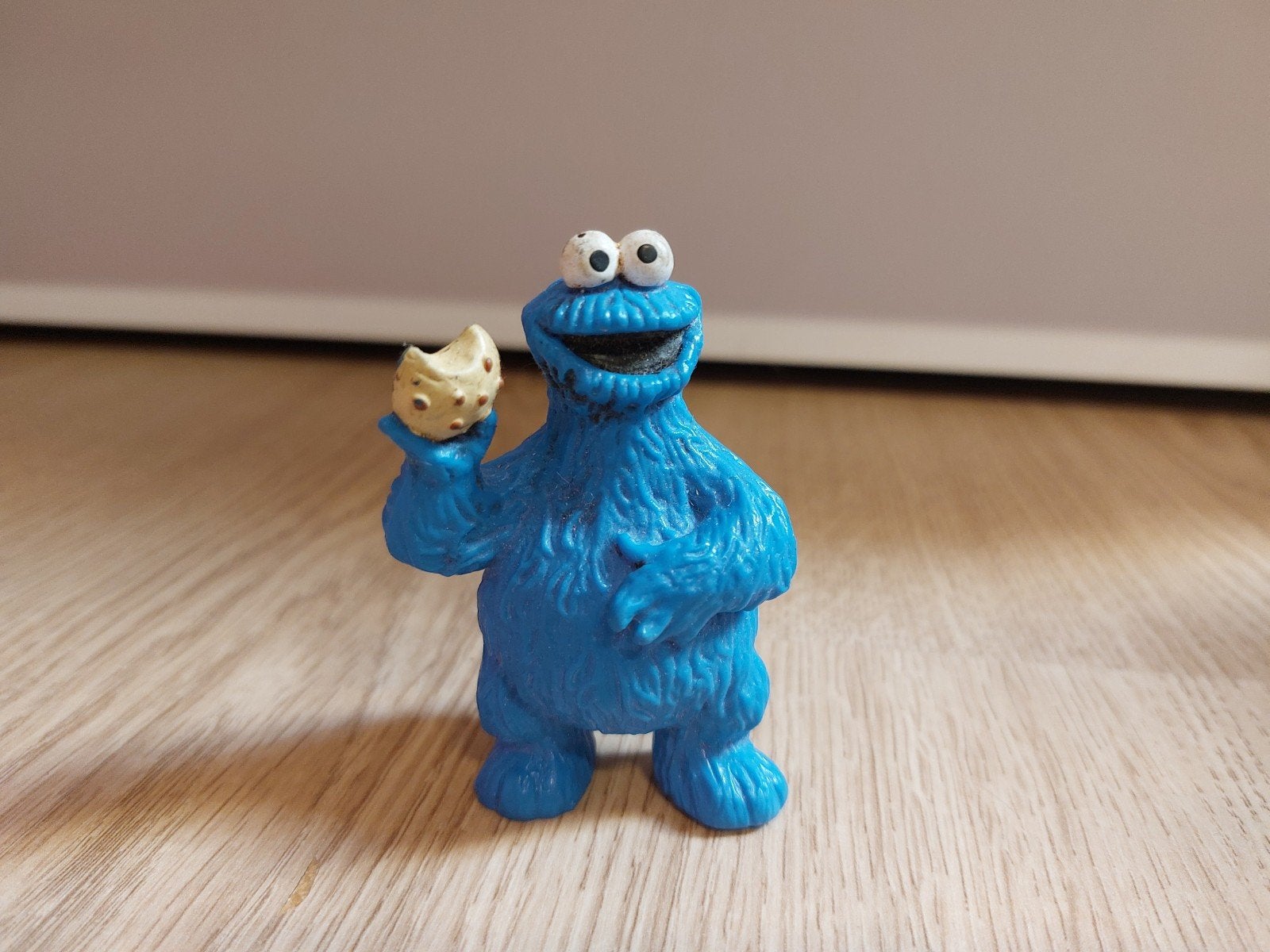 Sesamstraat Koekiemonster poppetje 8 cm, Verzamelen, Poppetjes en Figuurtjes, Ophalen of Verzenden