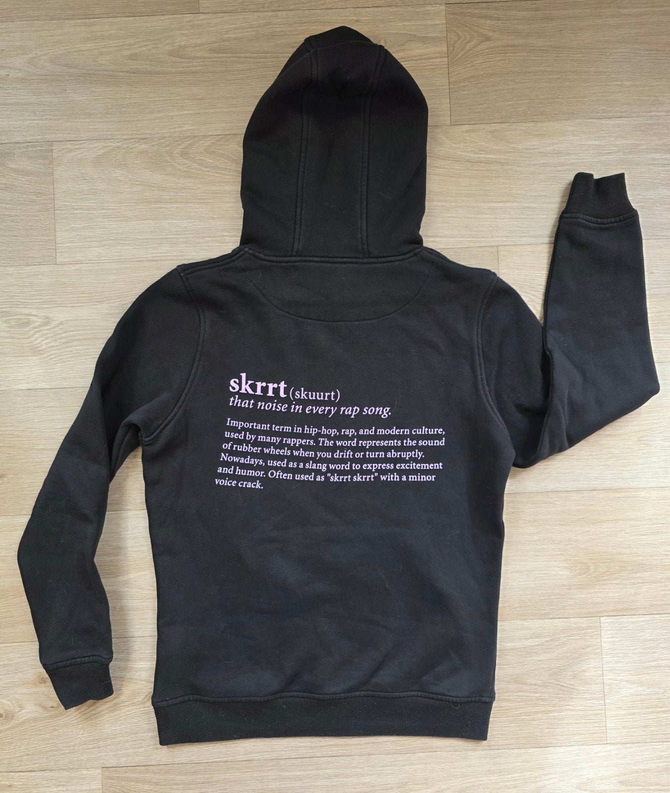 Mister Tee zwarte hoodie S – skrrt print, Zwart, Ophalen of Verzenden, Zo goed als nieuw, Mister tee