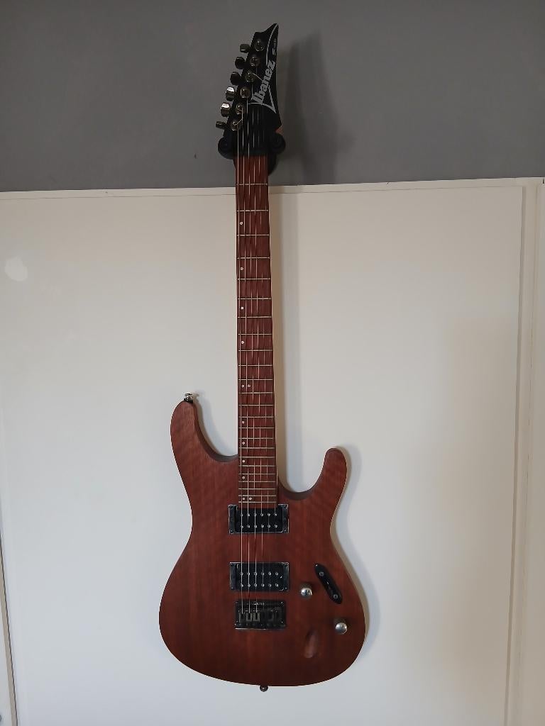 Ibanez S521-MOL, Ophalen, Zo goed als nieuw, Solid body, Ibanez