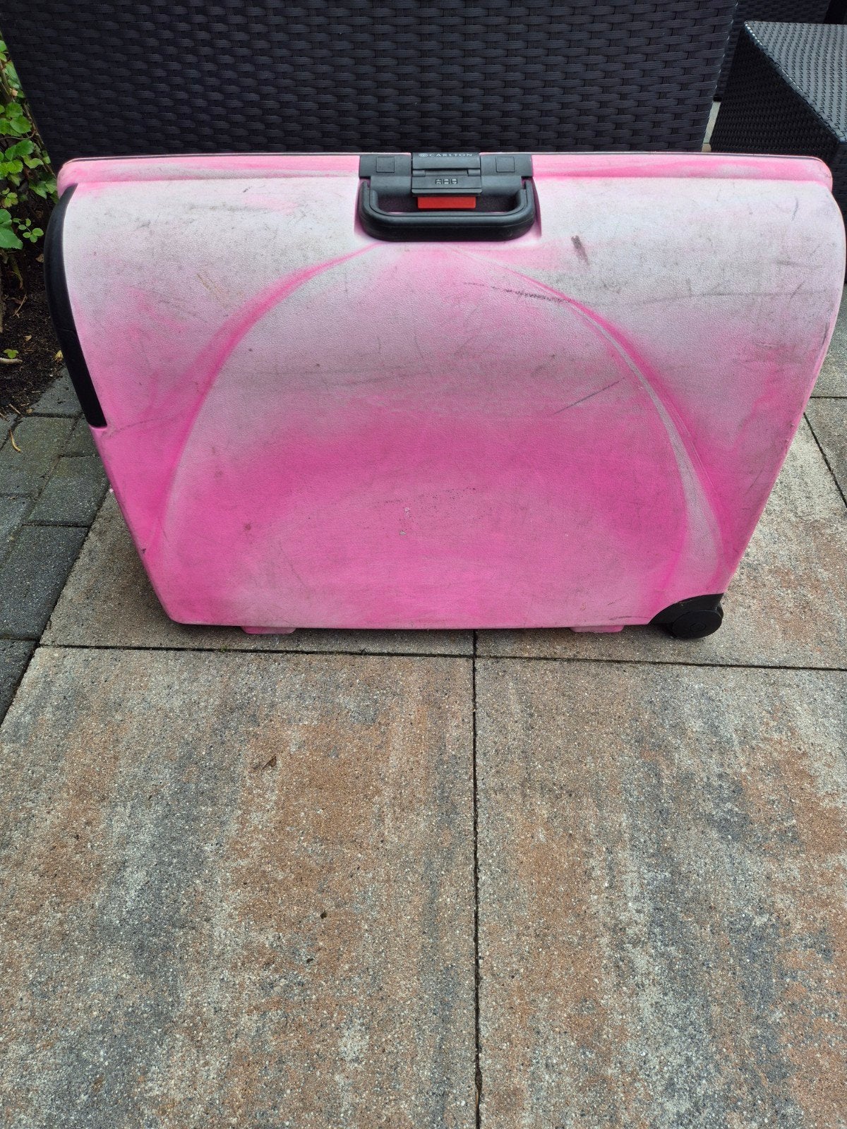 Carlton koffer Gratis, Gebruikt, Hard kunststof, 70 cm of meer, 55 cm of meer