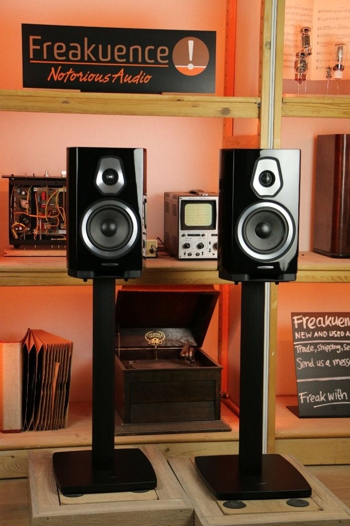 Sonus Faber Sonetto II TRADE.INRUIL + stands* We 'r dealer!, Overige merken, Via Antonio Meucci, 10, 36057 Arcugnano (VI), Italy