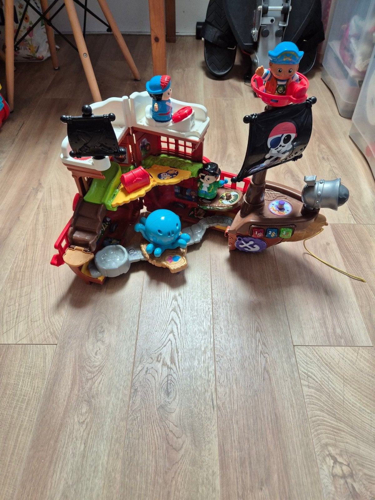 VTech Toet Toet Piratenschip met accessoires, Kinderen en Baby's, Speelgoed | Vtech, Ophalen of Verzenden, 2 tot 4 jaar