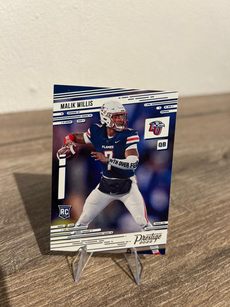 Malik Willis 2022 Panini Chronicles Prestige Draft Picks #12, Ophalen of Verzenden, Zo goed als nieuw, Buitenlandse clubs, Poster, Plaatje of Sticker