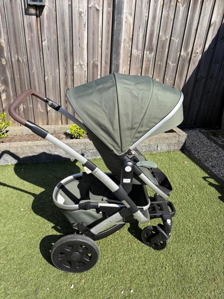 Joolz Geo 2 kinderwagen met accessoires, Zo goed als nieuw, Verstelbare duwstang, Ophalen, Kinderwagen