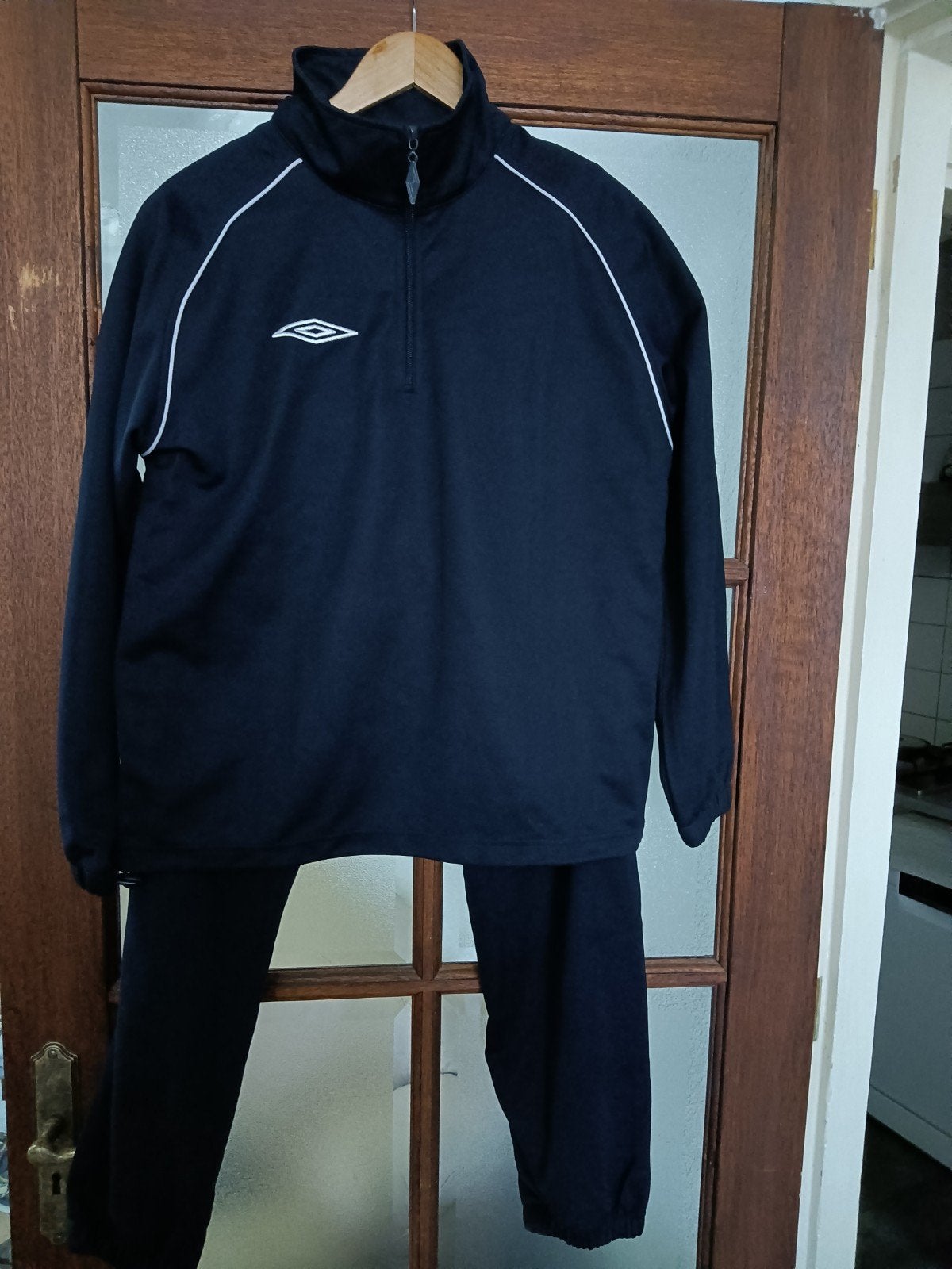 Umbro trainingspak, Maat 48/50 (M), Zwart, Ophalen of Verzenden, Zo goed als nieuw
