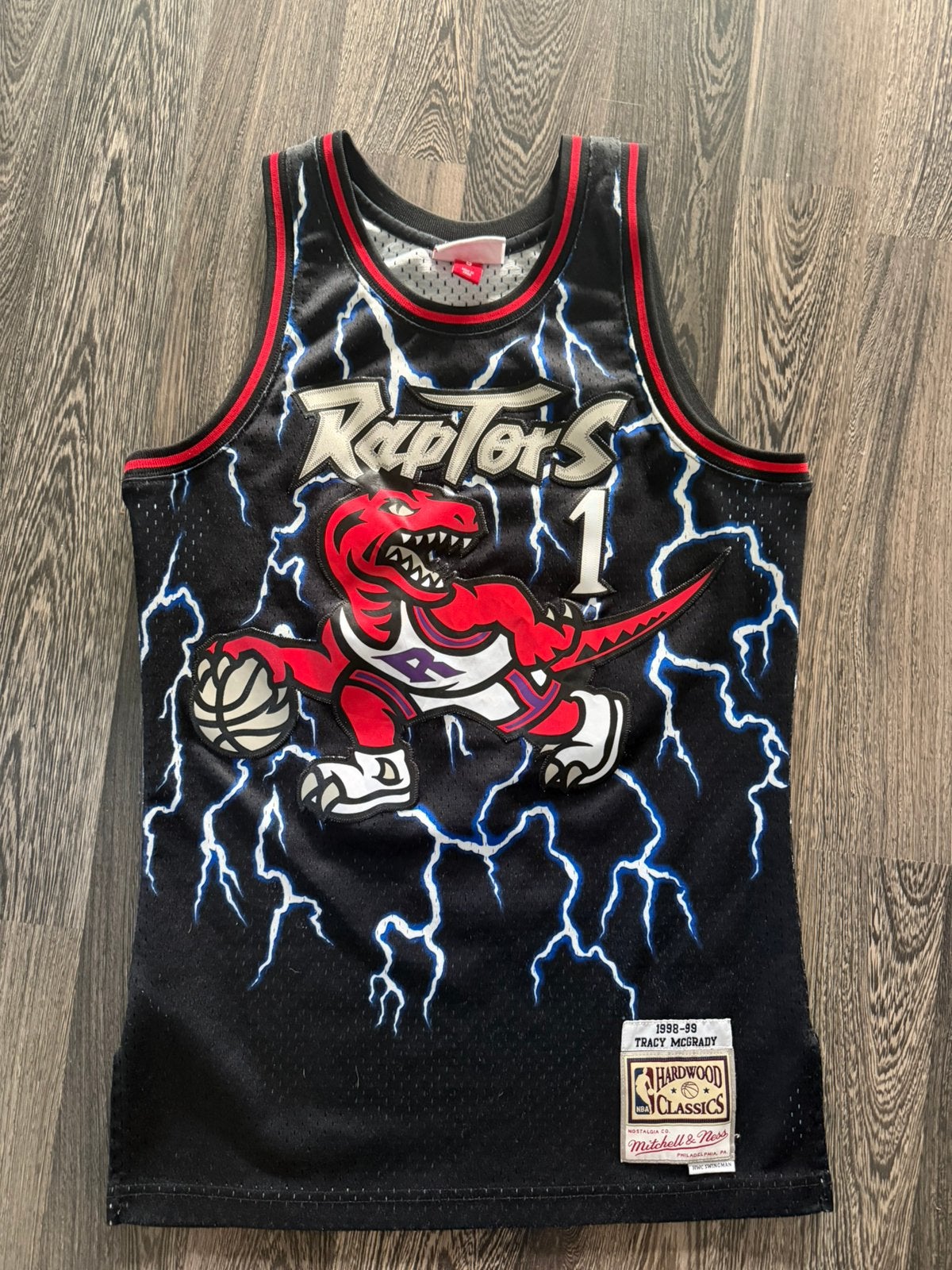 Mitchell & Ness Raptors Tracy McGrady jersey maat S, Verzenden, Zwart, Overige typen, Zo goed als nieuw