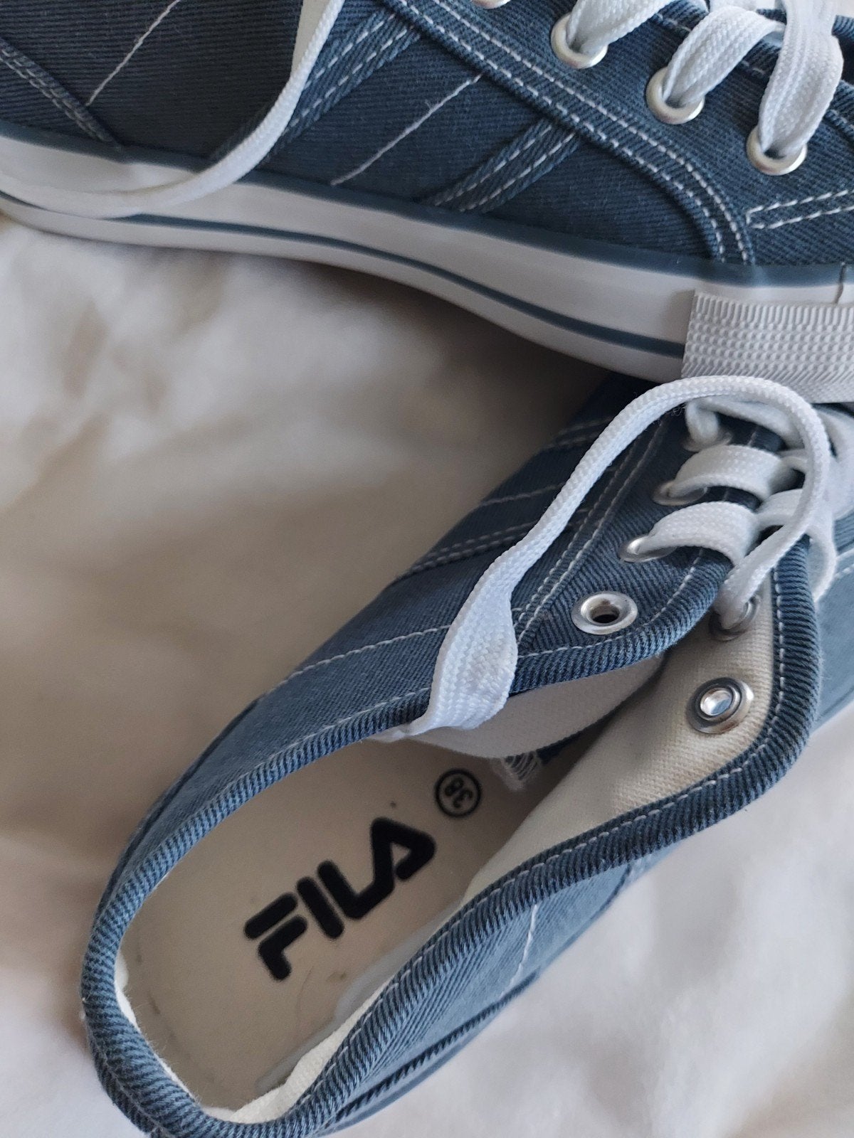 sneakers, Ophalen of Verzenden, Zo goed als nieuw, Blauw, Sneakers of Gympen