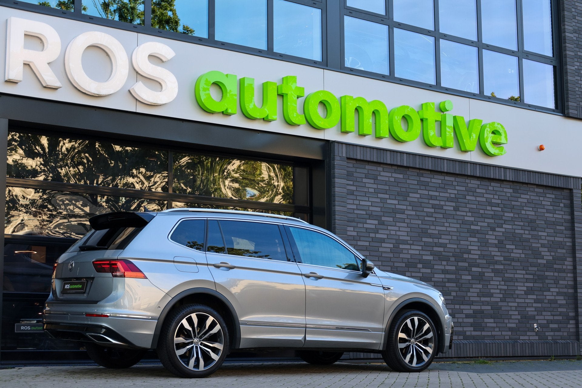 Volkswagen Tiguan Allspace 1.5 TSI Highline Business R 7p. |, Auto's, Euro 6, 150 pk, 7 stoelen, Origineel Nederlands